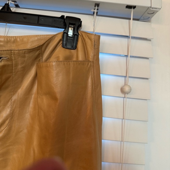 Ralph Lauren Women’s Tan Leather Chinos - Picture 5 of 9